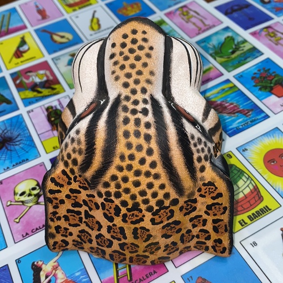 •handmade• Jaguar Head - Oaxacan Alebrije Wood Carving - Picture 6 of 11